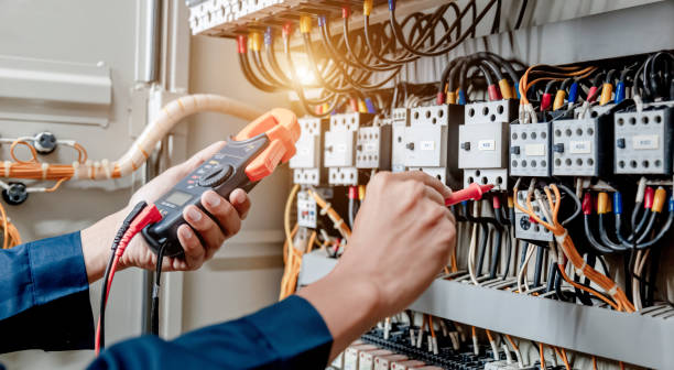 Best Electrician Near Me  in Basehor, KS